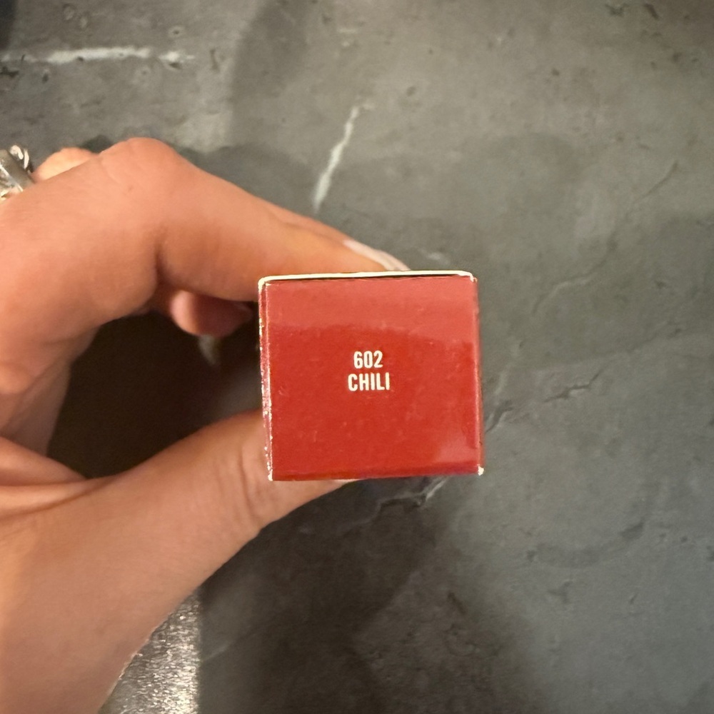 MAC Cosmetics Matte Lipstick - Bold Red - Picture 5 of 5